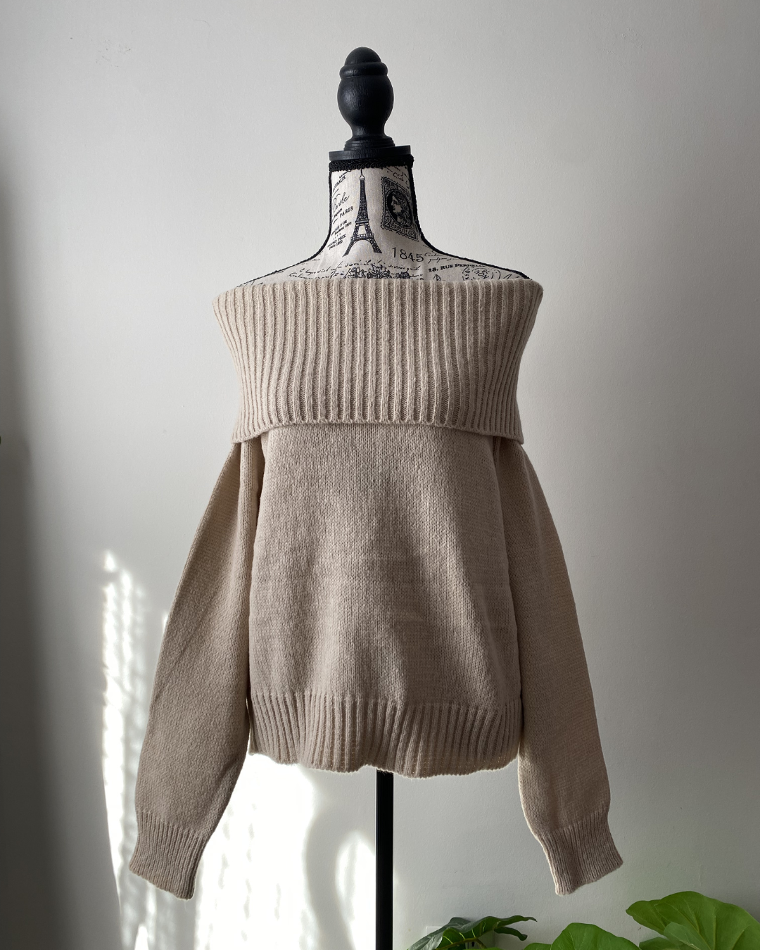 Sweater Off Shoulder