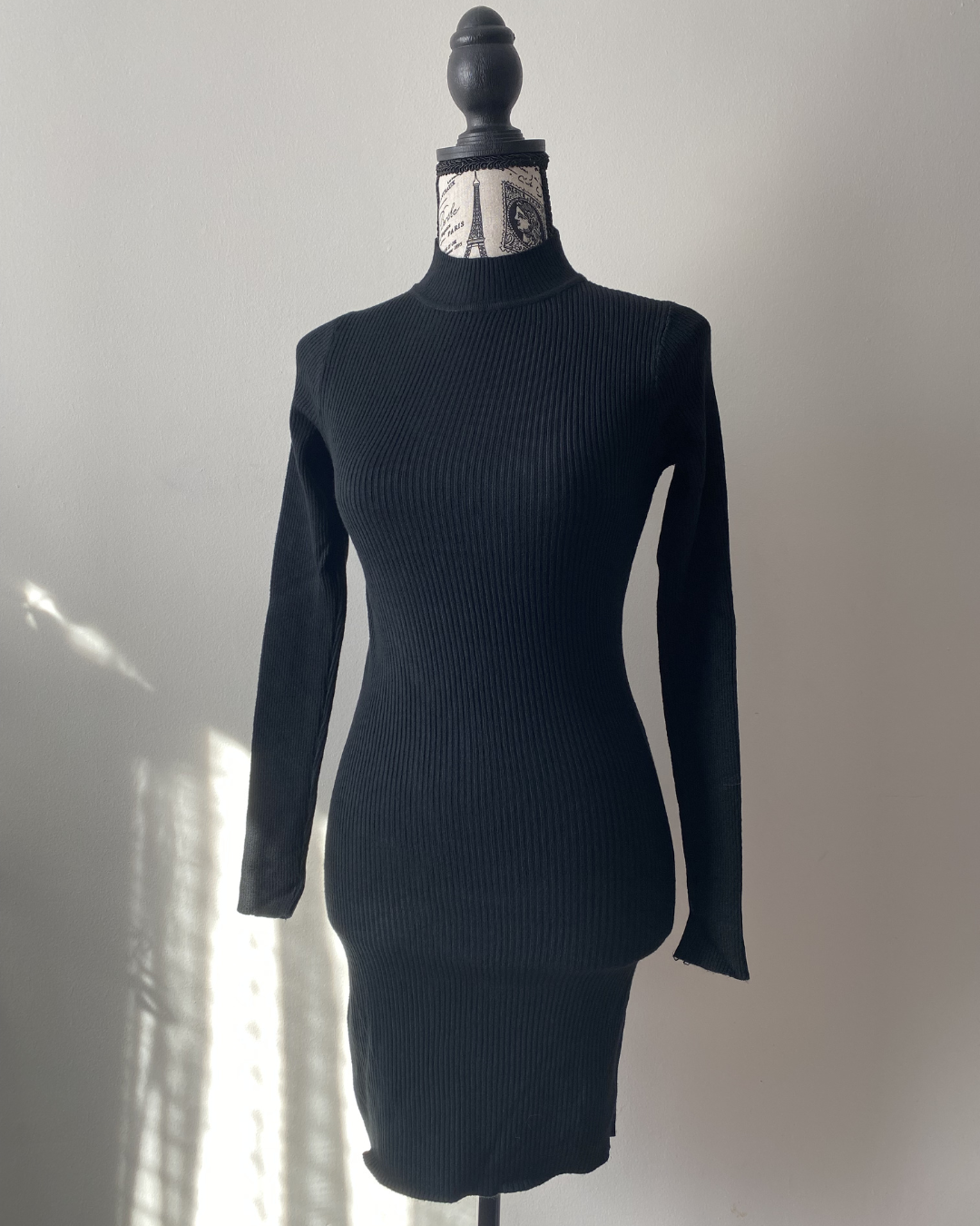 Vestido Baddie cuello medio