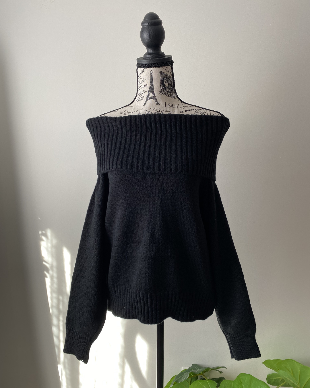 Sweater Off Shoulder
