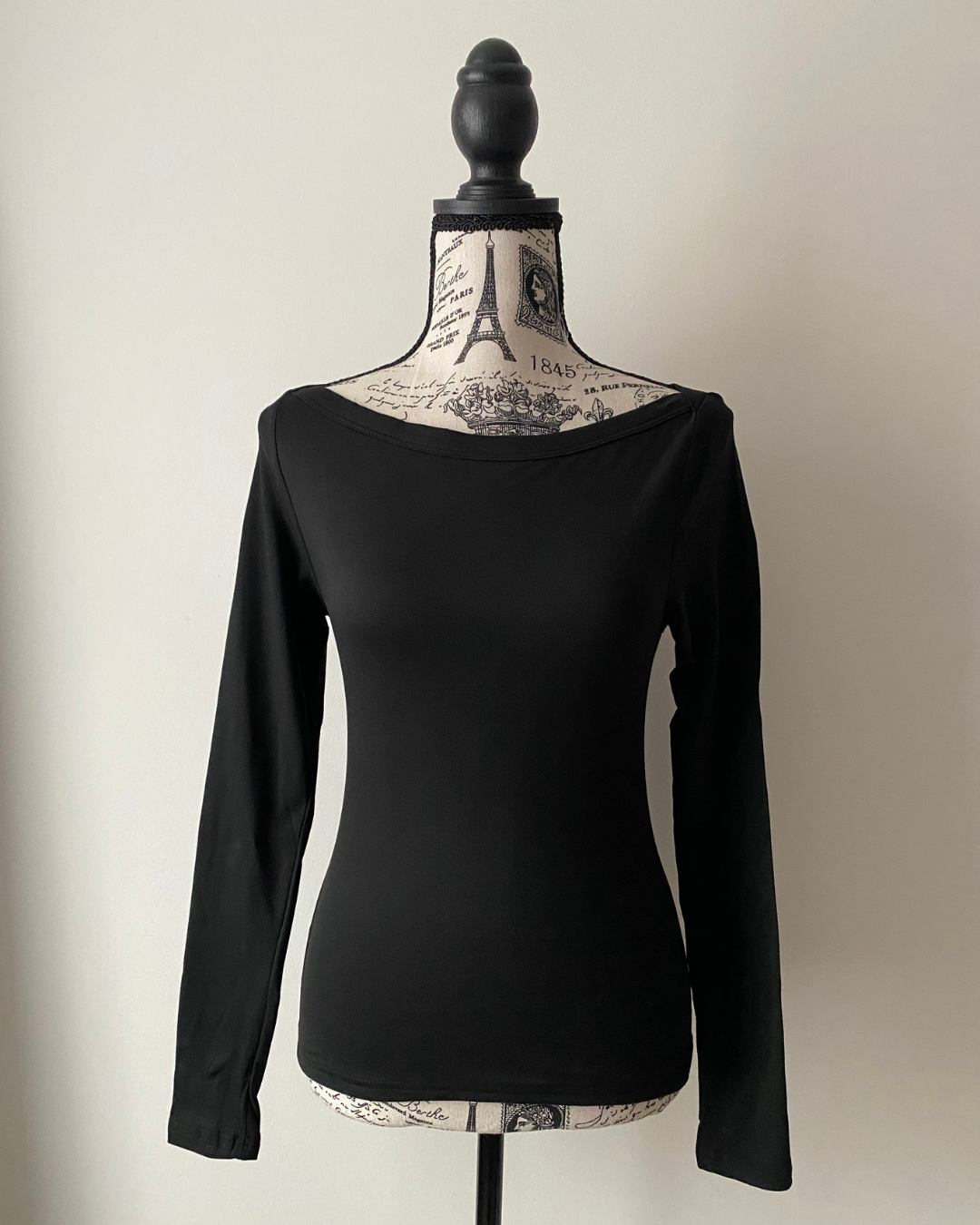 Camiseta cuello bote